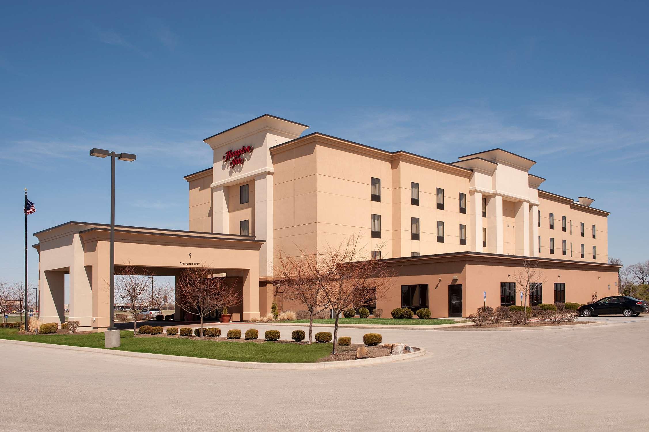 Hampton Inn Macomb Экстерьер фото